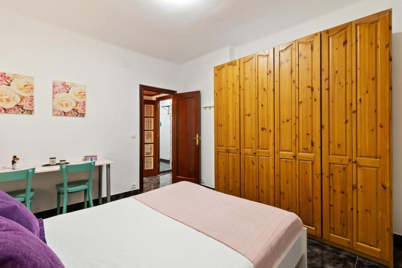 Cozy 3 Bedroom Flat With Balcony Close To Plaza Espana! Βαρκελώνη Εξωτερικό φωτογραφία